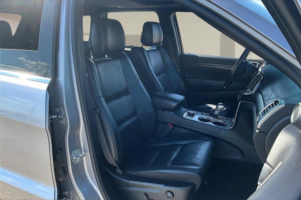 used 2020 Jeep Grand Cherokee car, priced at $21,319