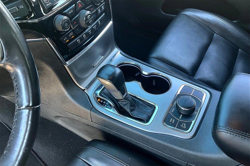 used 2020 Jeep Grand Cherokee car, priced at $21,319