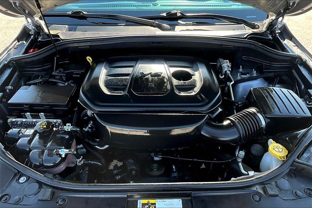 used 2020 Jeep Grand Cherokee car, priced at $21,319