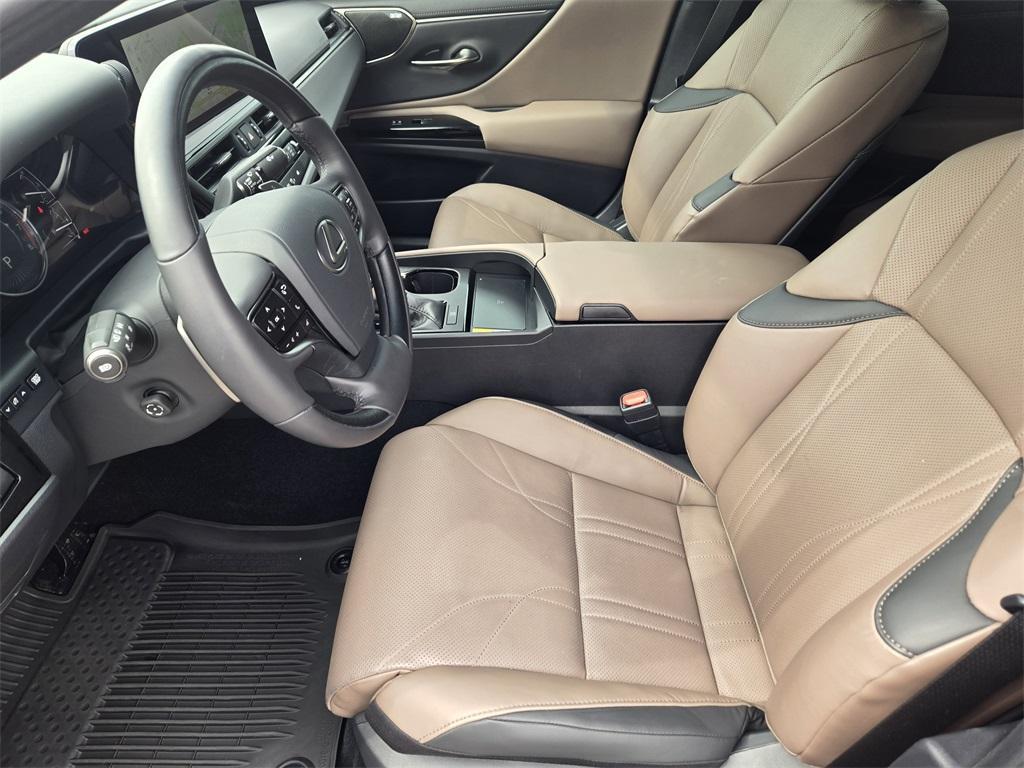used 2025 Lexus ES 350 car, priced at $50,499