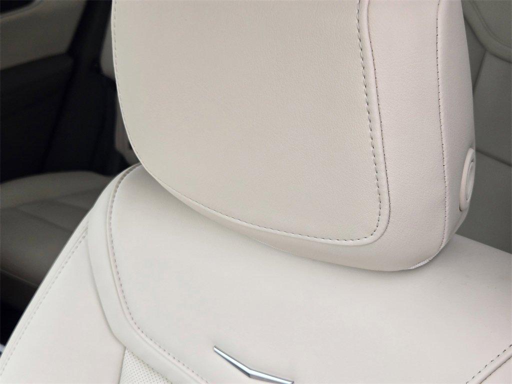 new 2025 Cadillac XT6 car, priced at $60,640