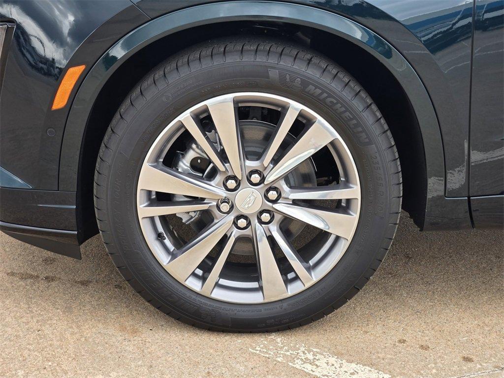 new 2025 Cadillac XT6 car, priced at $60,640