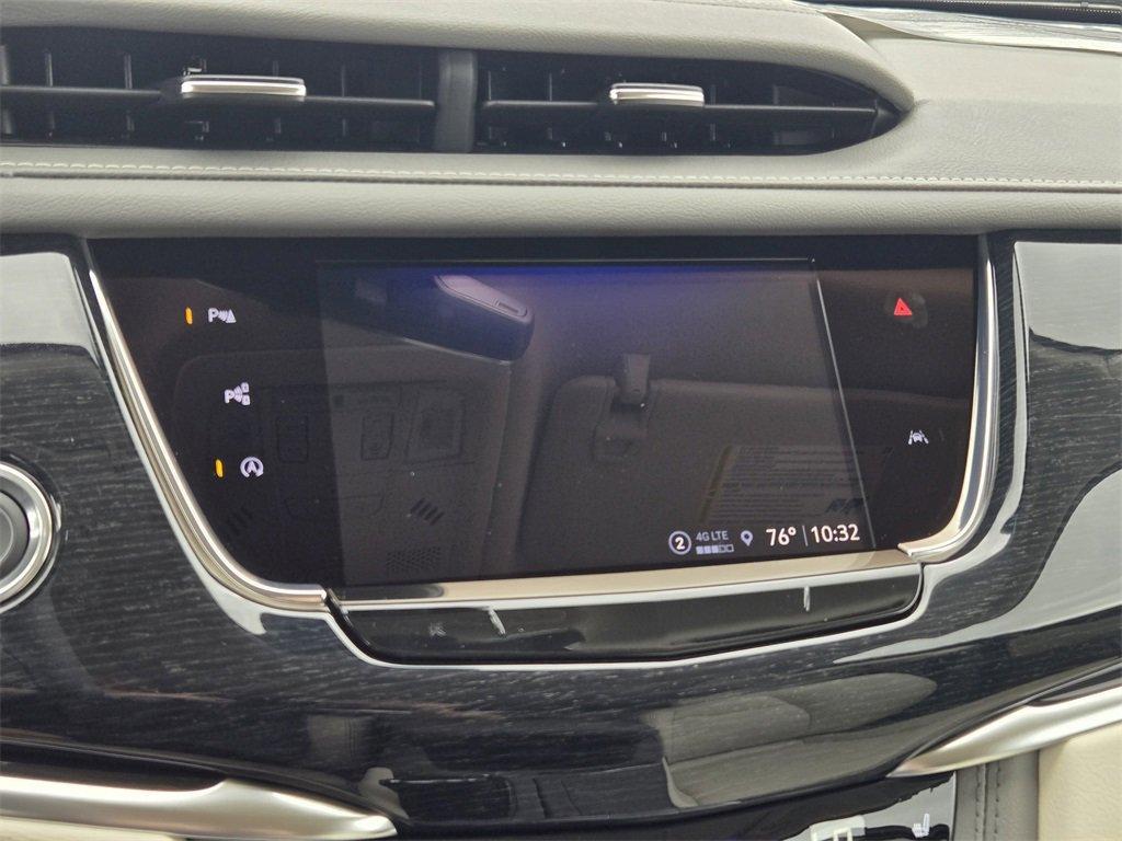 new 2025 Cadillac XT6 car, priced at $60,640