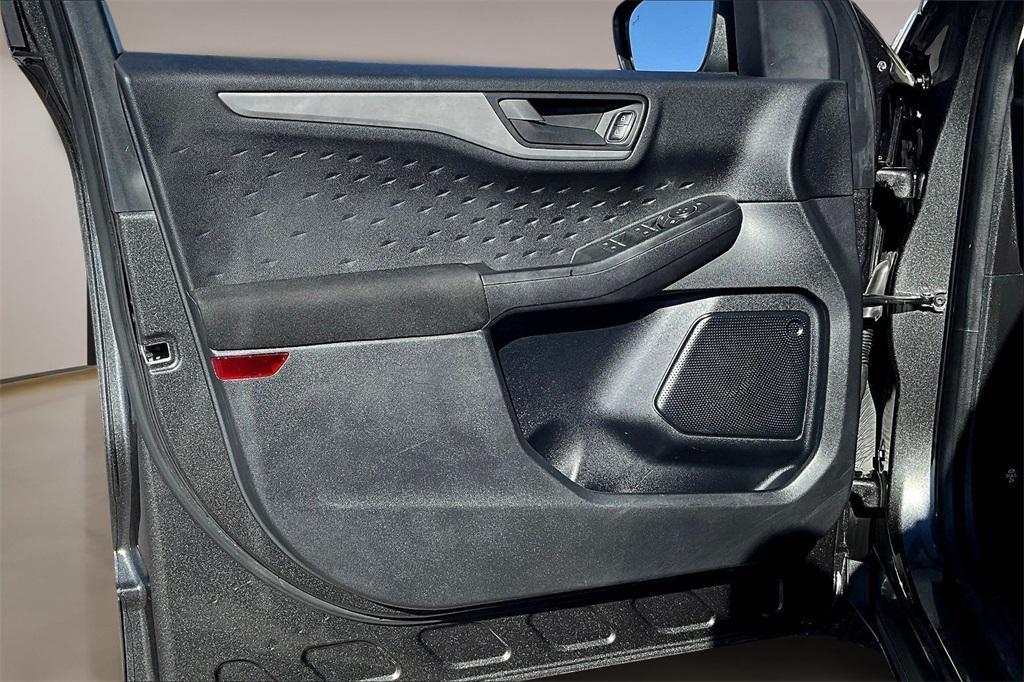 used 2020 Ford Escape car, priced at $14,914