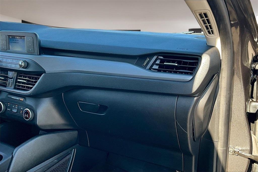 used 2020 Ford Escape car, priced at $14,914