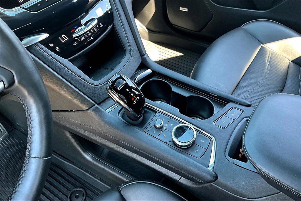 used 2024 Cadillac XT6 car, priced at $49,000