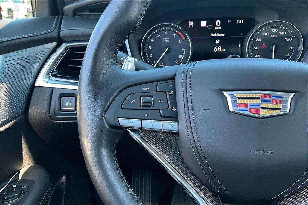 used 2024 Cadillac XT6 car, priced at $49,000