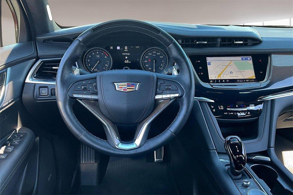 used 2024 Cadillac XT6 car, priced at $49,000