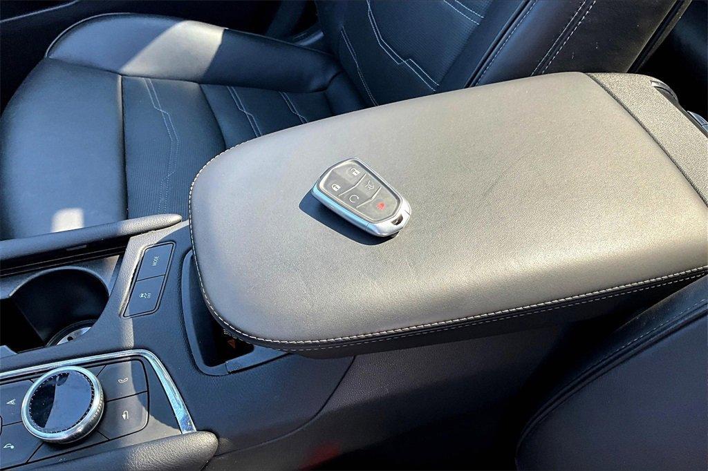 used 2024 Cadillac XT6 car, priced at $49,000