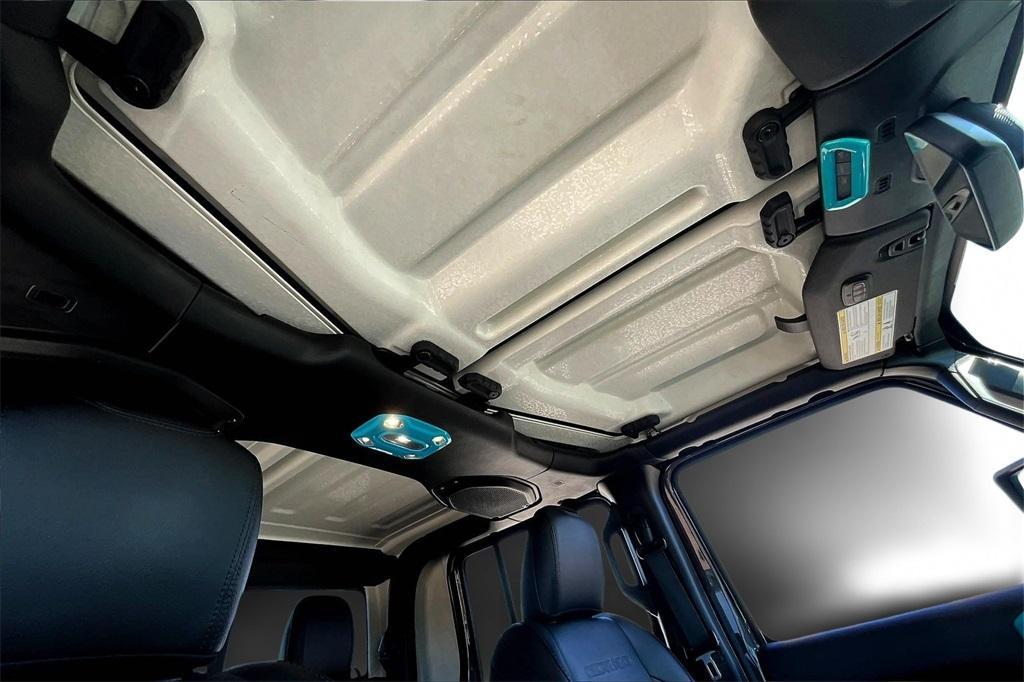 used 2021 Jeep Gladiator car, priced at $28,722