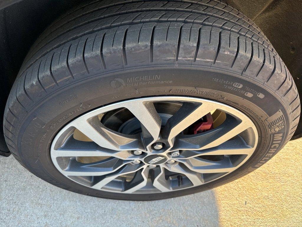 used 2025 Cadillac XT6 car, priced at $55,273