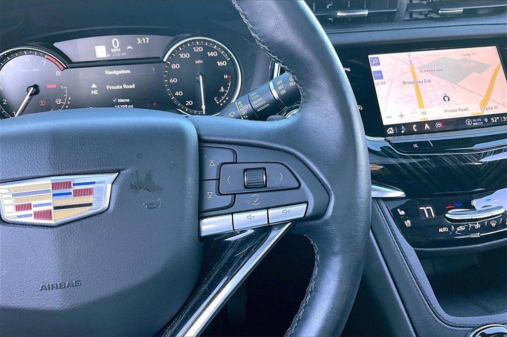 used 2025 Cadillac XT6 car, priced at $44,000
