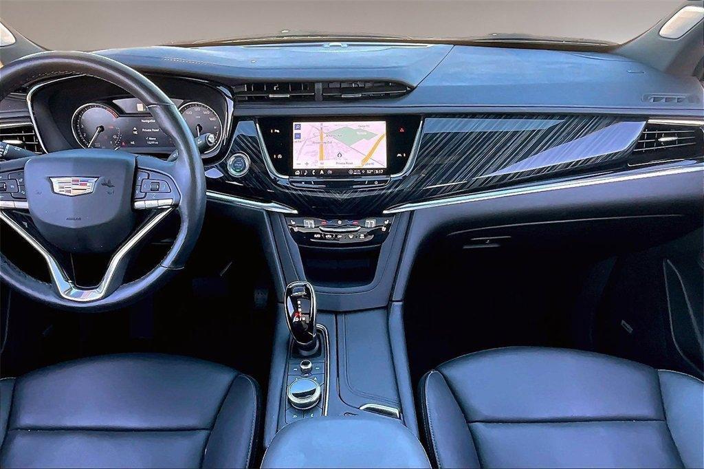 used 2025 Cadillac XT6 car, priced at $44,000