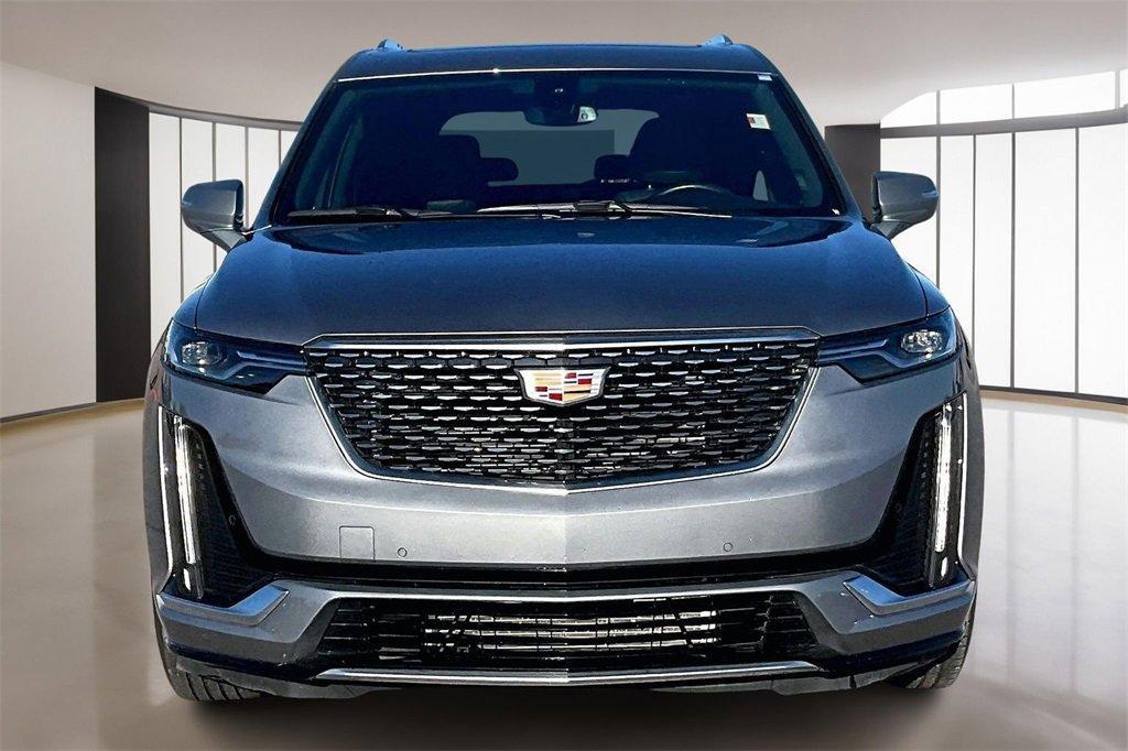 used 2025 Cadillac XT6 car, priced at $44,000