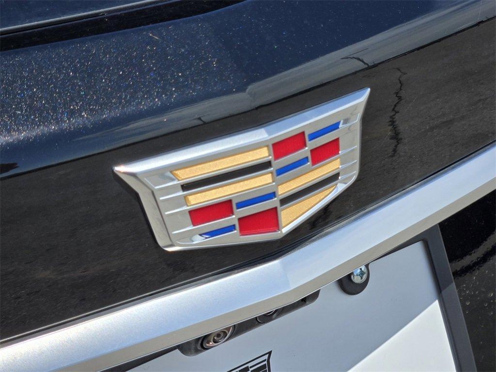new 2025 Cadillac XT5 car, priced at $56,390