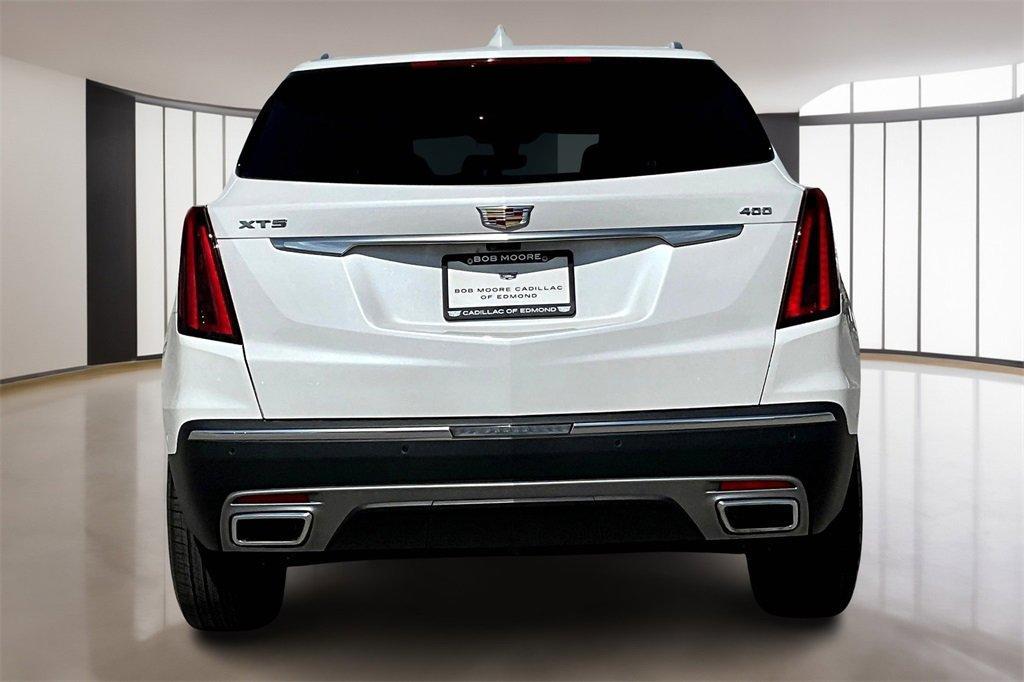 new 2025 Cadillac XT5 car, priced at $55,369