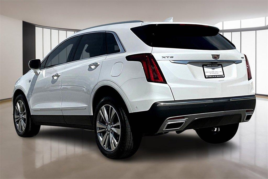new 2025 Cadillac XT5 car, priced at $55,369