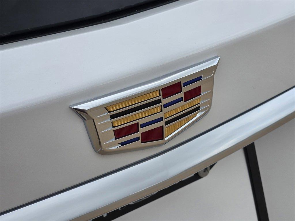 new 2025 Cadillac XT6 car, priced at $50,165