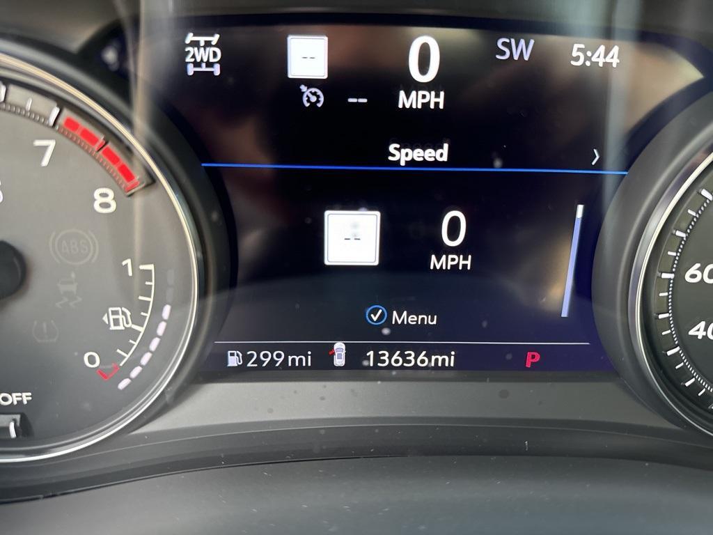 used 2023 Cadillac XT5 car, priced at $41,988