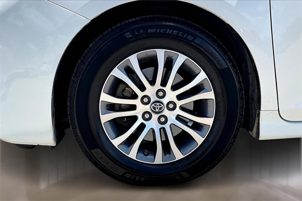 used 2019 Toyota Sienna car, priced at $21,500