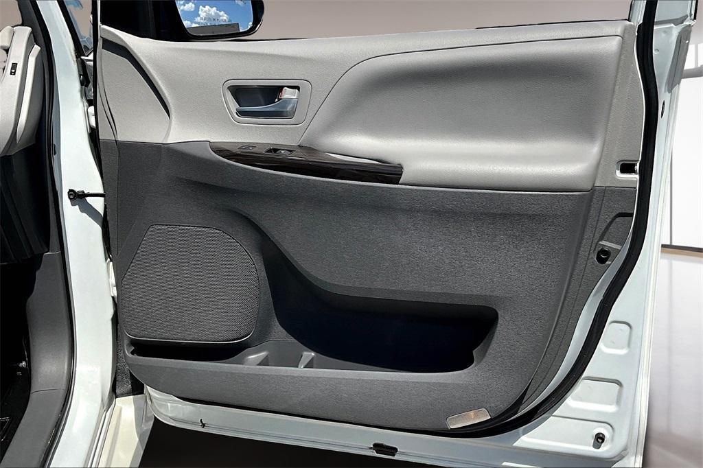 used 2019 Toyota Sienna car, priced at $21,500