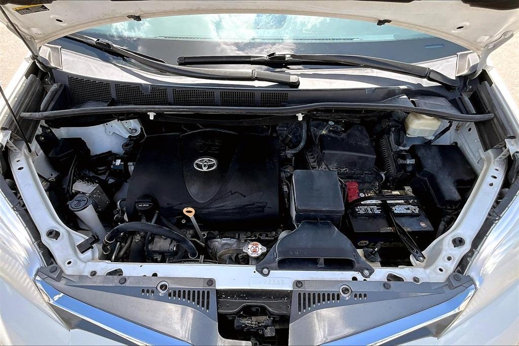 used 2019 Toyota Sienna car, priced at $21,500