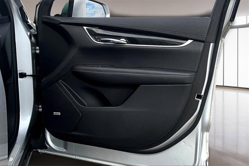 used 2020 Cadillac XT6 car, priced at $23,610