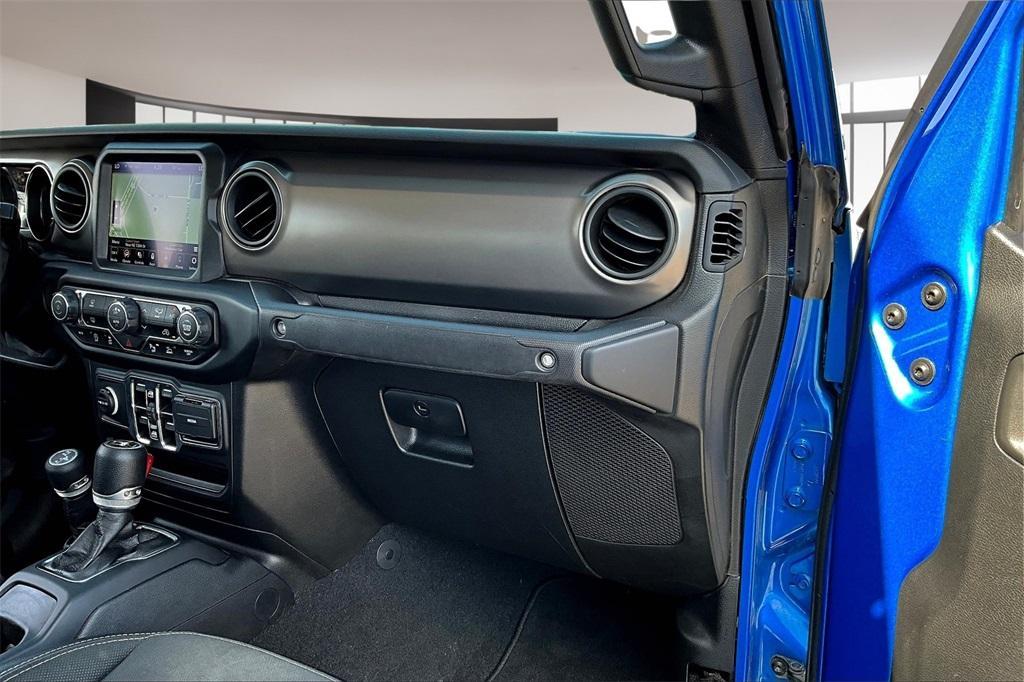 used 2021 Jeep Gladiator car, priced at $31,054