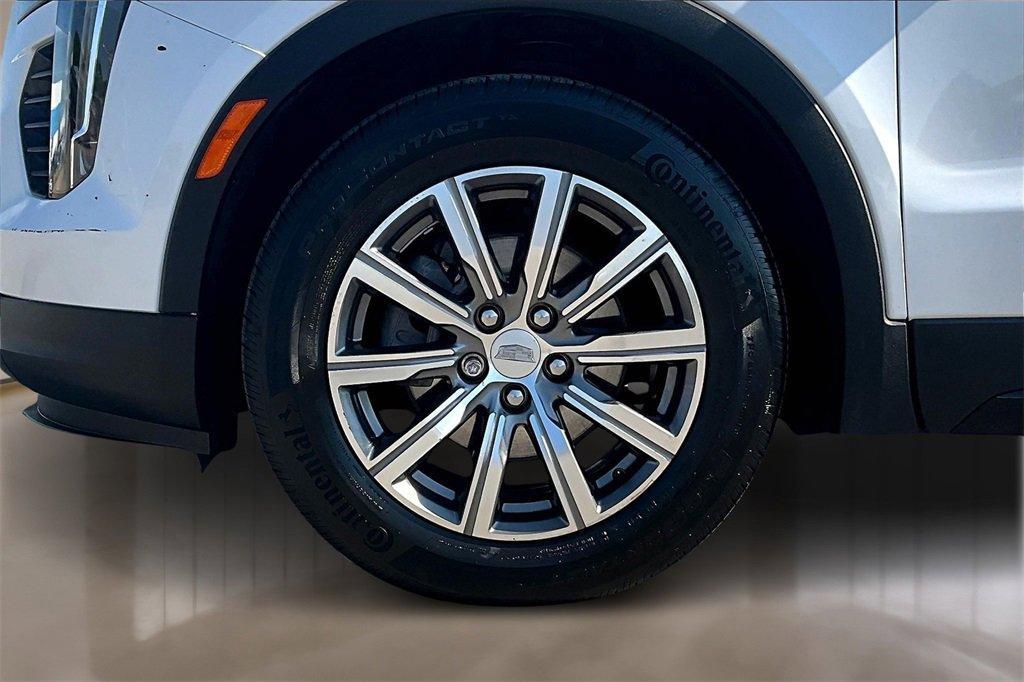 used 2022 Cadillac XT4 car, priced at $29,275