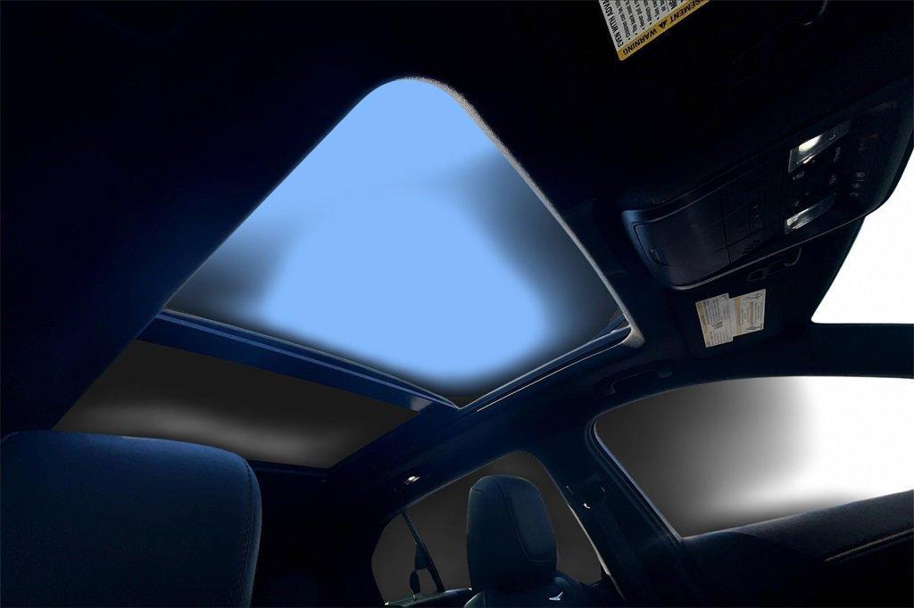 used 2022 Cadillac XT4 car, priced at $29,000