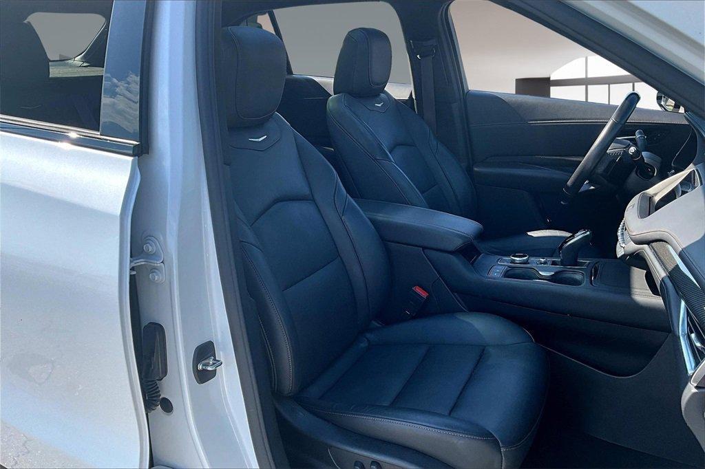 used 2022 Cadillac XT4 car, priced at $29,275