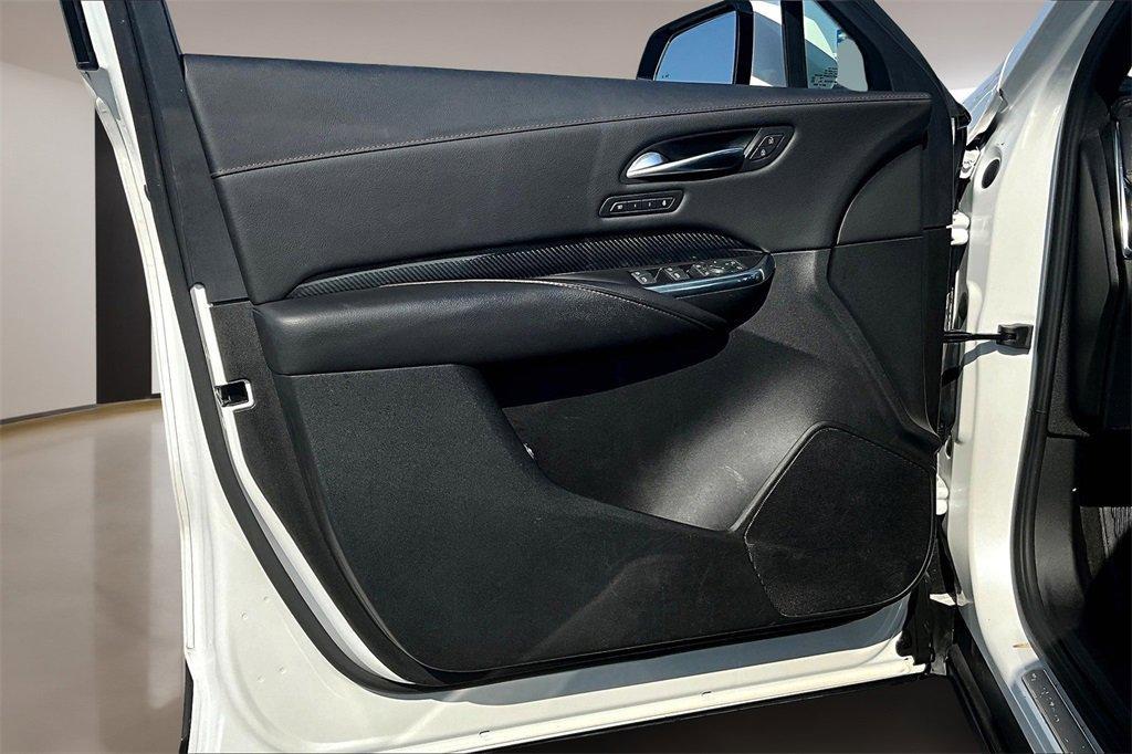used 2022 Cadillac XT4 car, priced at $29,275