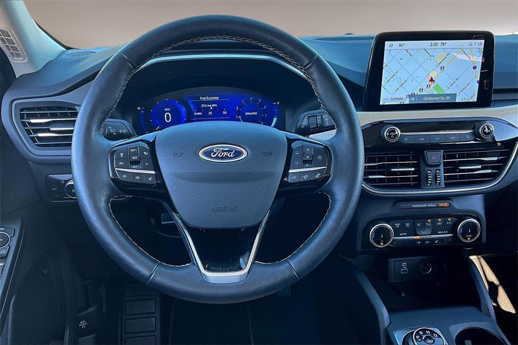 used 2022 Ford Escape car, priced at $23,239