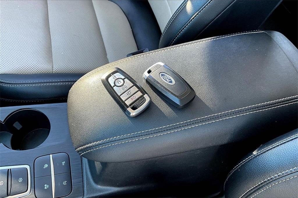 used 2022 Ford Escape car, priced at $23,239