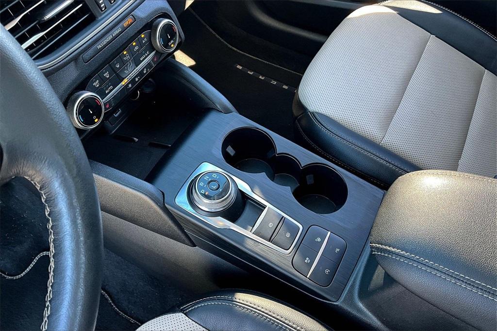 used 2022 Ford Escape car, priced at $23,239