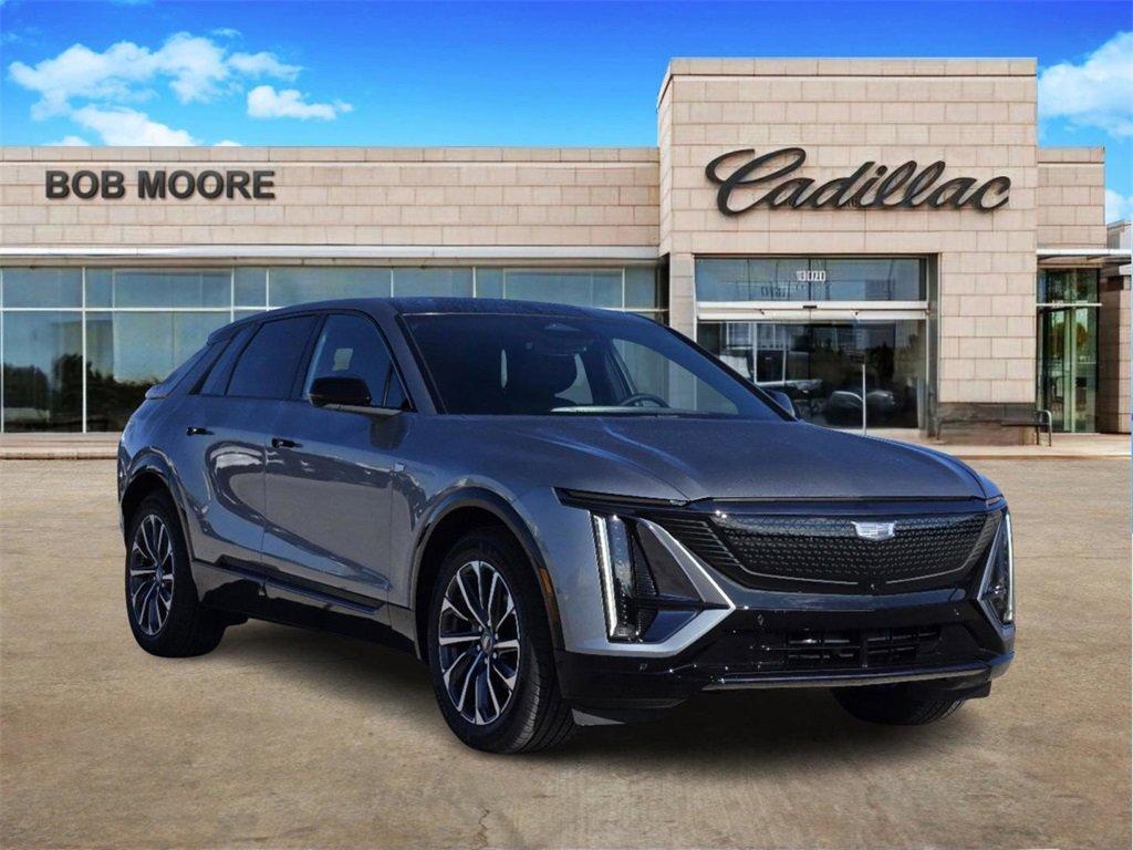new 2025 Cadillac LYRIQ car, priced at $62,385