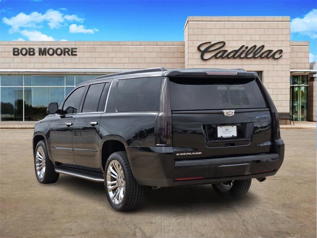 used 2020 Cadillac Escalade ESV car, priced at $42,566