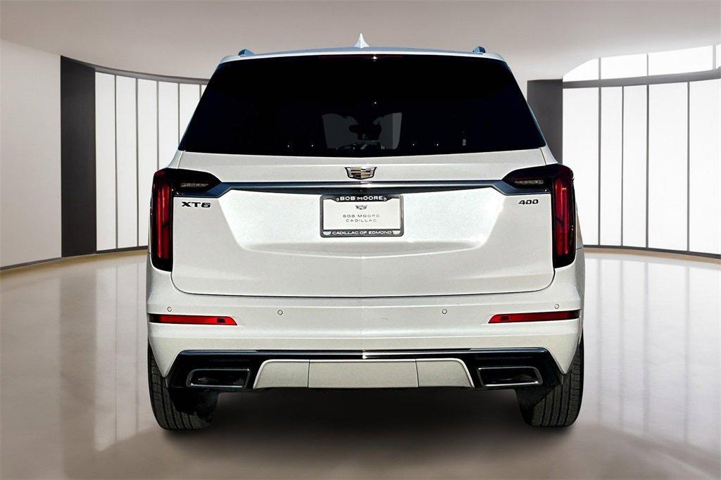 used 2025 Cadillac XT6 car, priced at $45,877