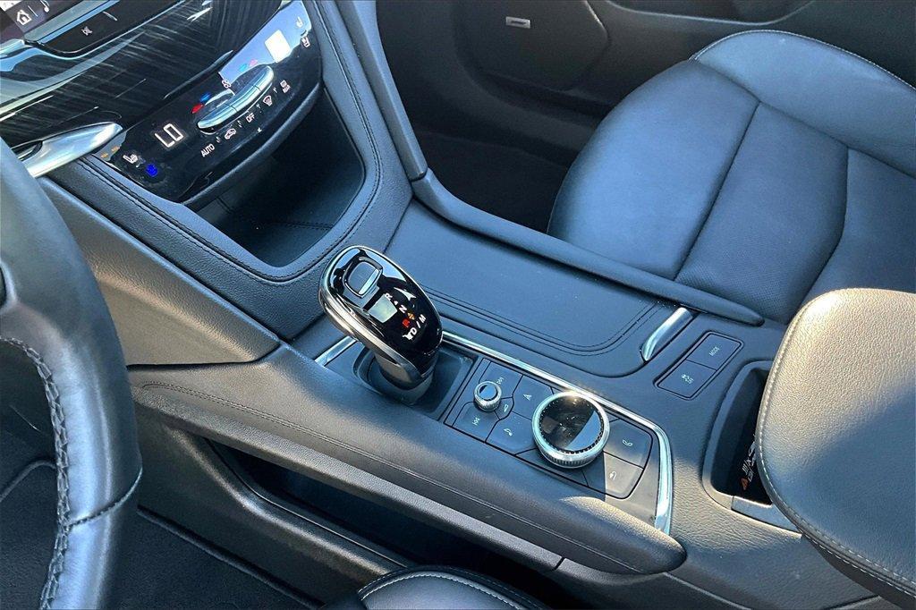 used 2025 Cadillac XT6 car, priced at $45,877