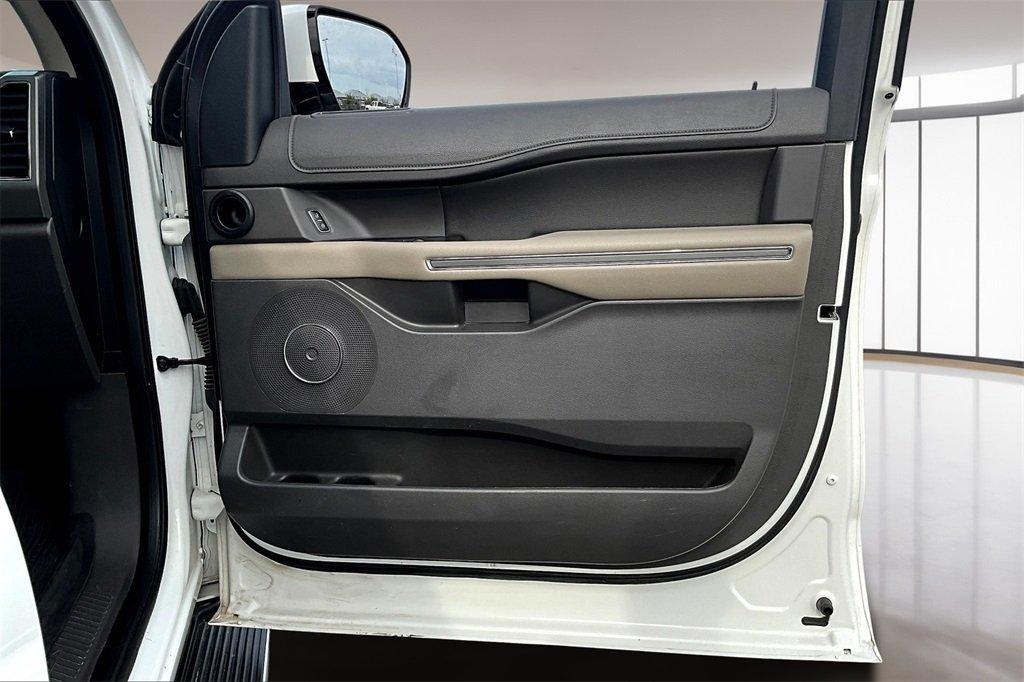 used 2020 Ford Expedition Max car, priced at $25,684