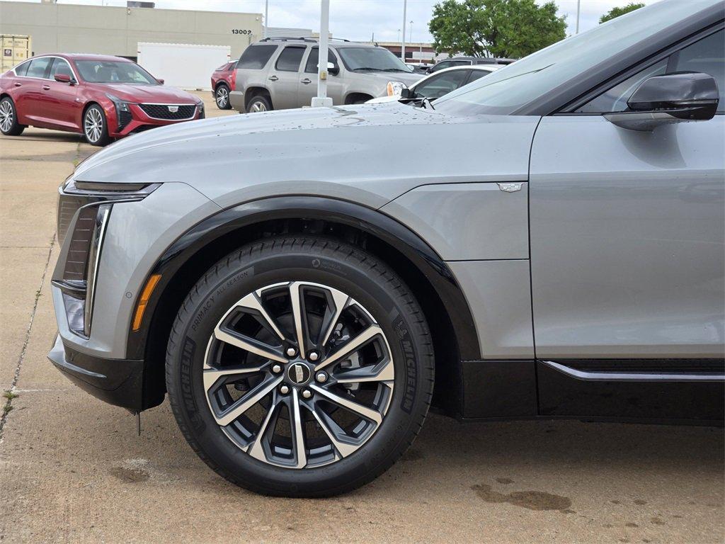new 2025 Cadillac LYRIQ car, priced at $70,384