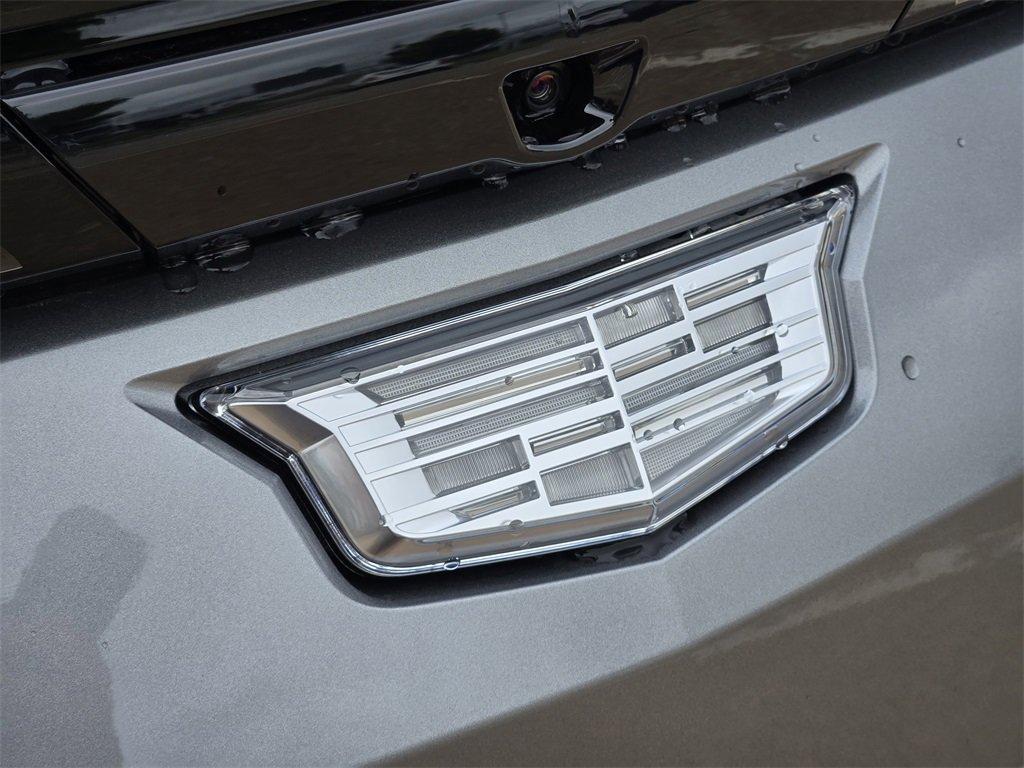 new 2025 Cadillac LYRIQ car, priced at $70,384
