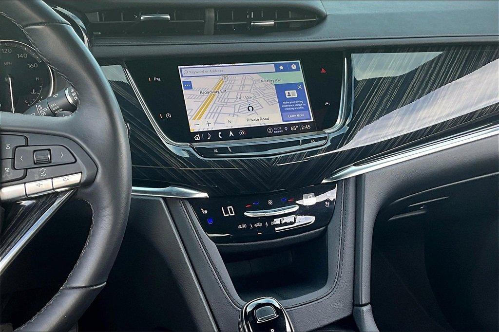 used 2025 Cadillac XT6 car, priced at $42,479