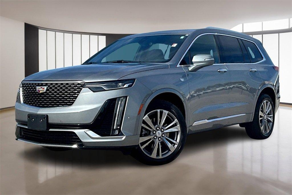 used 2025 Cadillac XT6 car, priced at $42,479