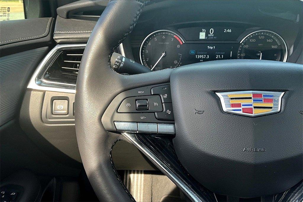 used 2025 Cadillac XT6 car, priced at $42,479