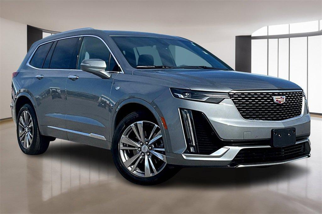 used 2025 Cadillac XT6 car, priced at $42,479
