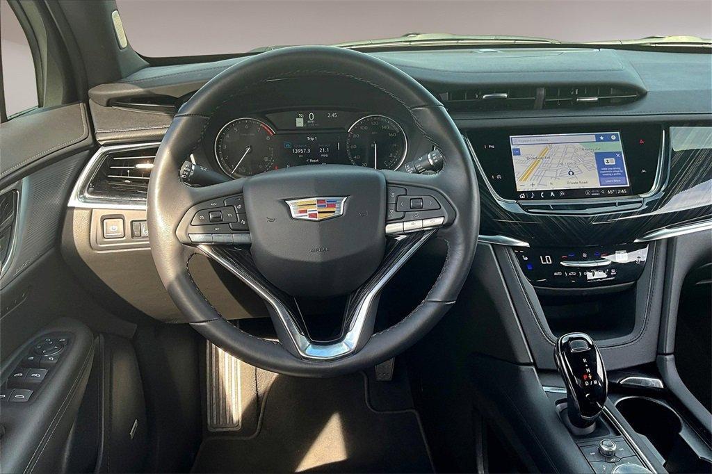 used 2025 Cadillac XT6 car, priced at $42,479