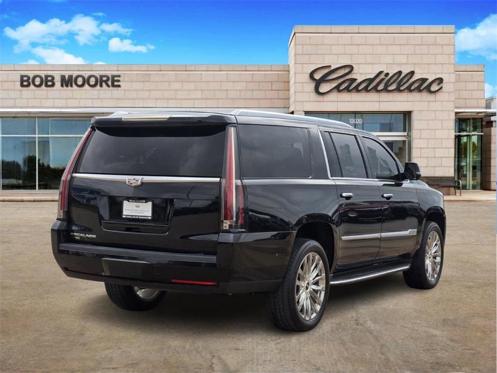 used 2020 Cadillac Escalade ESV car, priced at $31,049