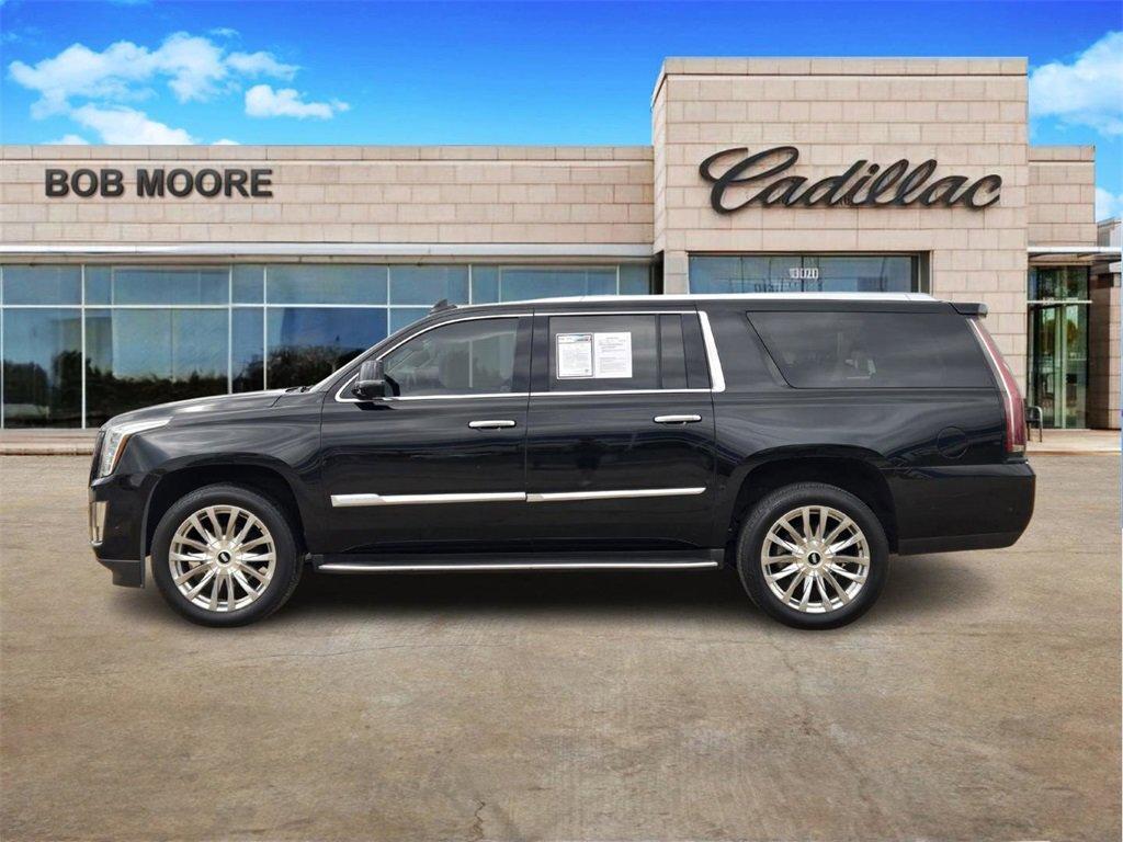 used 2020 Cadillac Escalade ESV car, priced at $29,949