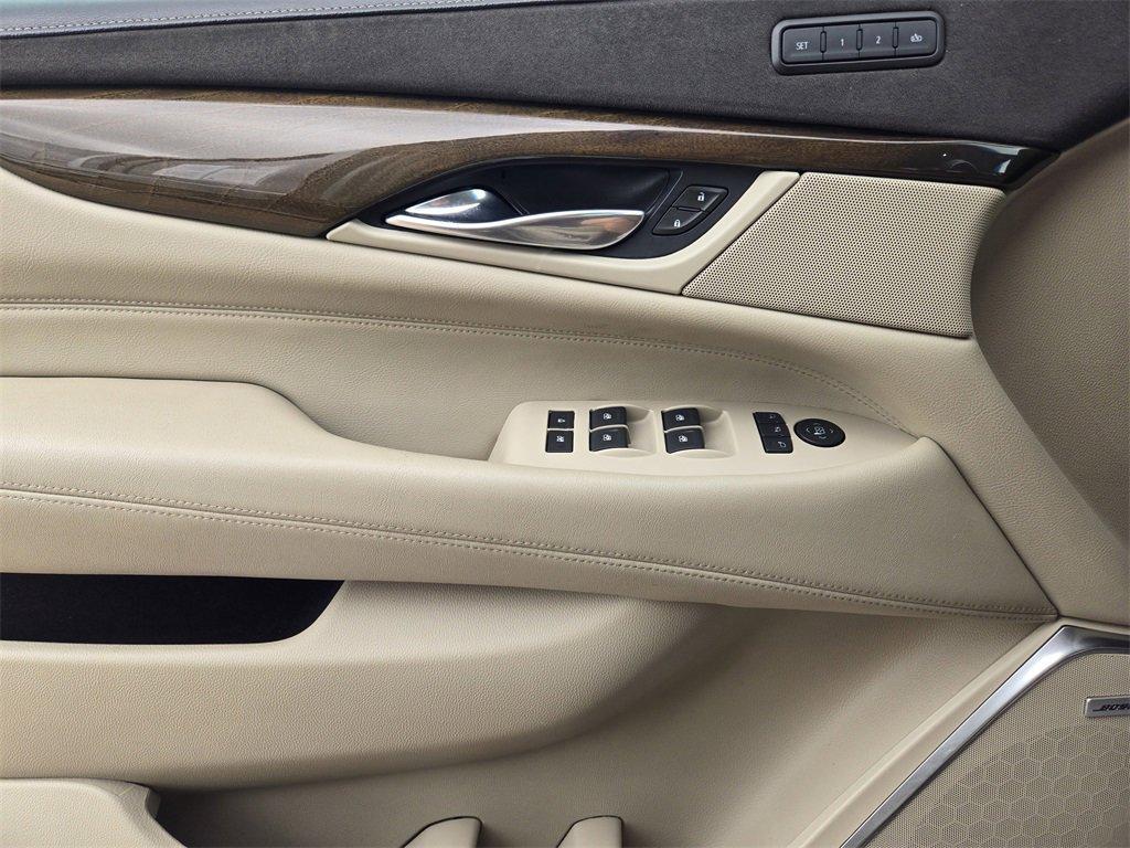 used 2020 Cadillac Escalade ESV car, priced at $29,988